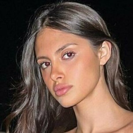 martinavismara nudes star photos