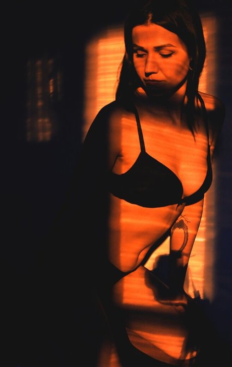 Chloe Ventura pornstar sexy pics