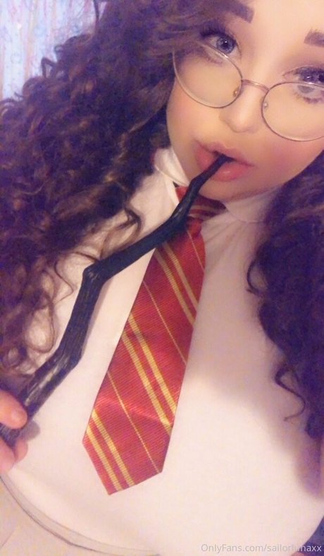 sailorlunasenpai hot pornstar archive