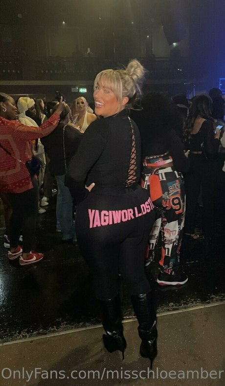 Misschloeamber hot star picture