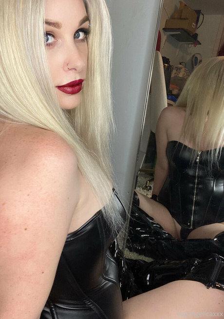 eva rocksttv sexy model photo