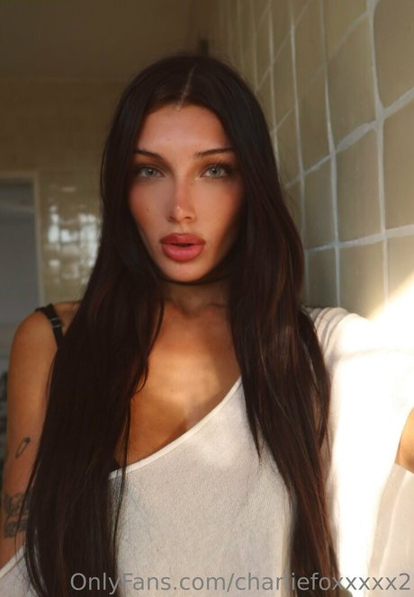 charliefoxxxxx2 pornstar top img