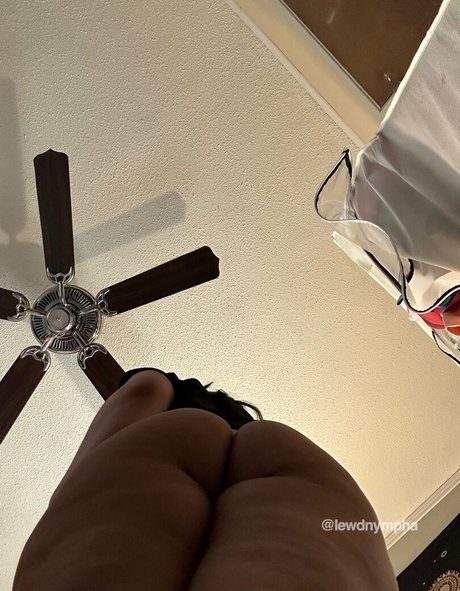 Lewdnympha sex pornstar picture