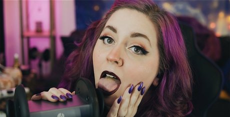 dovey free erotic actress image