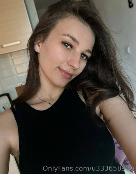 annie aa model perfect pictures