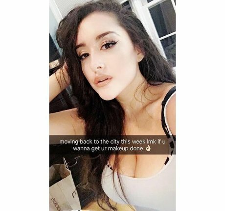 Olivia Hailey star sex image