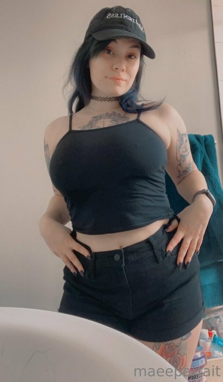 maeeparfait erotic star photo