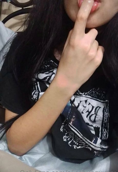 alicebunnyuwu star pic