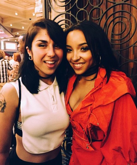 Krewella nice pornstar galleries