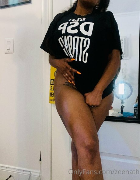 zeenath pretty actress img