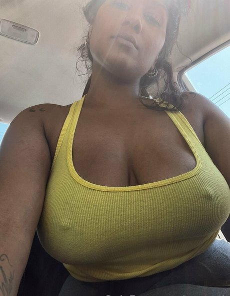 zeenath exclusive star photos