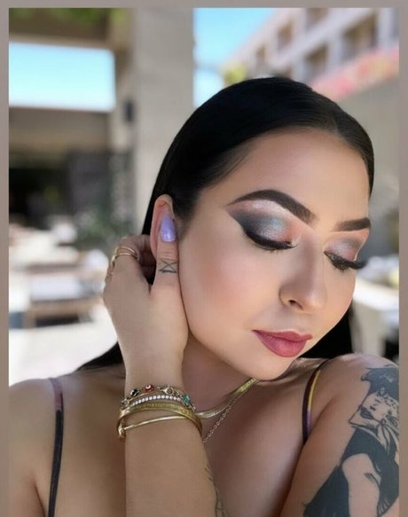 hungry4moore pornstar high quality pics