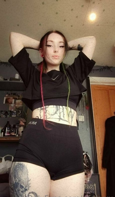 shakyxx model pretty gallery