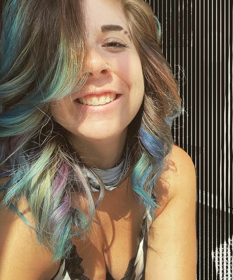 bailsmarie model porn photos