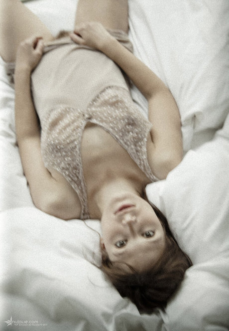 Nujolie sex model pictures