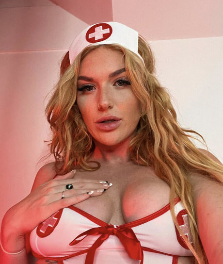 Annie Charlotte naked star gallery