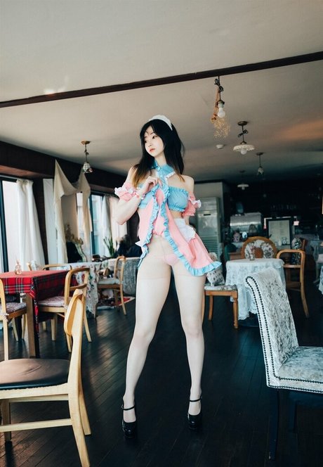 bambi jesuis naked pornstar pictures