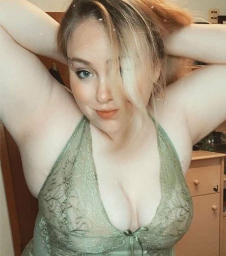 crow spit xxx pornstar pictures