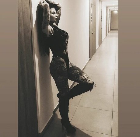 Pixta xxx actress pics