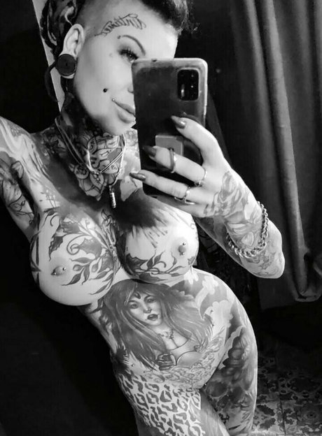 Pixta beautiful model photos