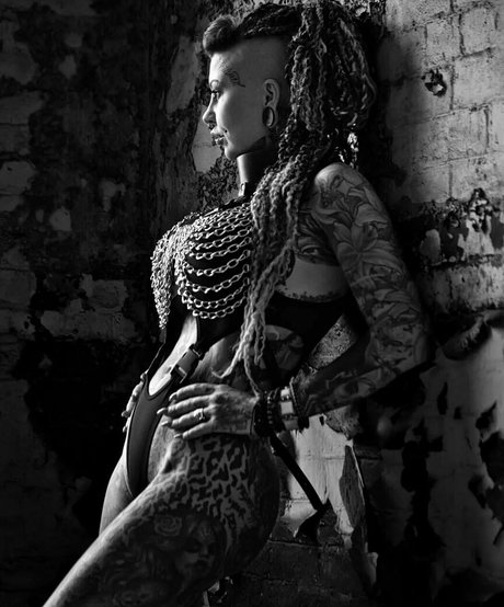 Pixta naked star galleries