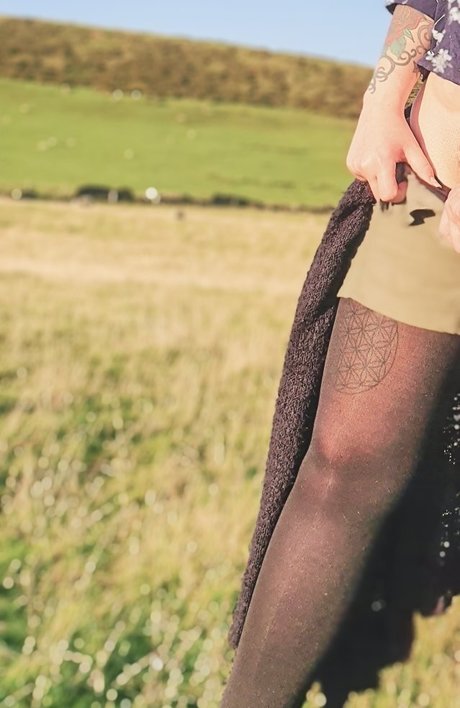 Anunna Healing adult actress pictures