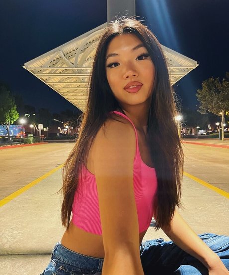 Maru Lee exclusive pornstar images