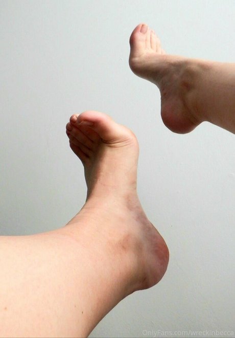 wreckinbecca star high quality image