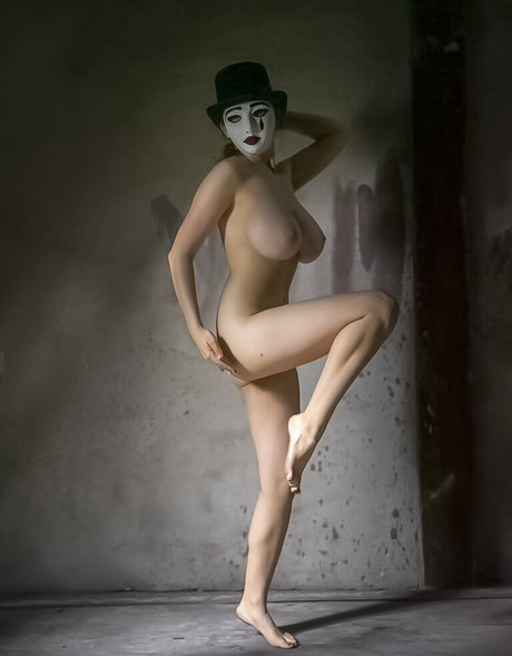 Xlovr xxx star pictures