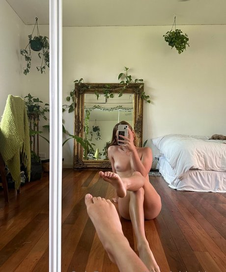 Blondebhabie sexy model images