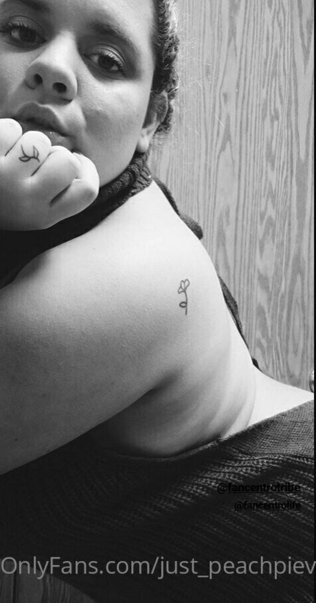 just peachpievip pretty actress photo