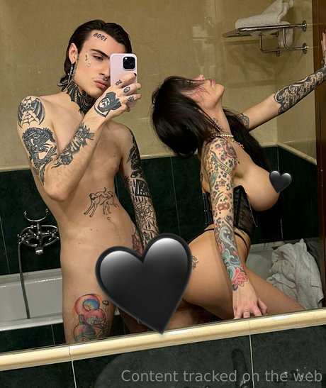 AlexMucci pornstar top photo