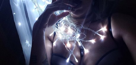 jennaluvsyounot model adult pic