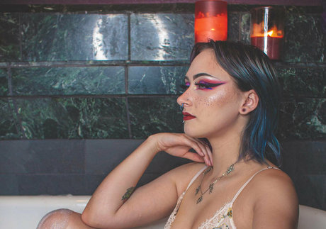 rissa ruin free actress pics