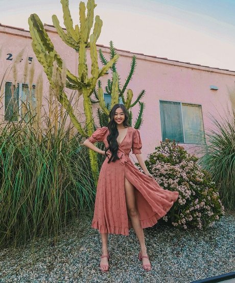 Waikei Waikeezy model xxx photo