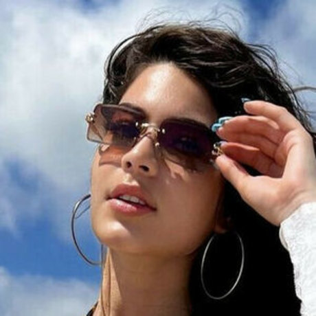 Leslievegaa pornstar nude pics