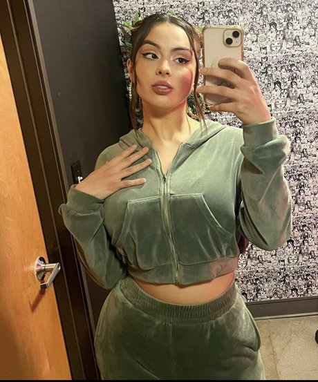 Rylee Gee model best images