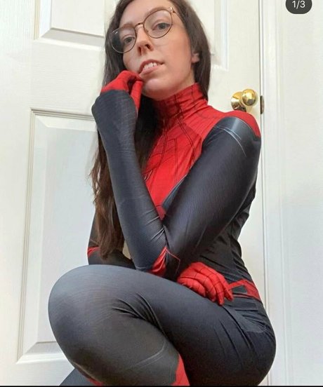 Amanda Golka xxx actress photos