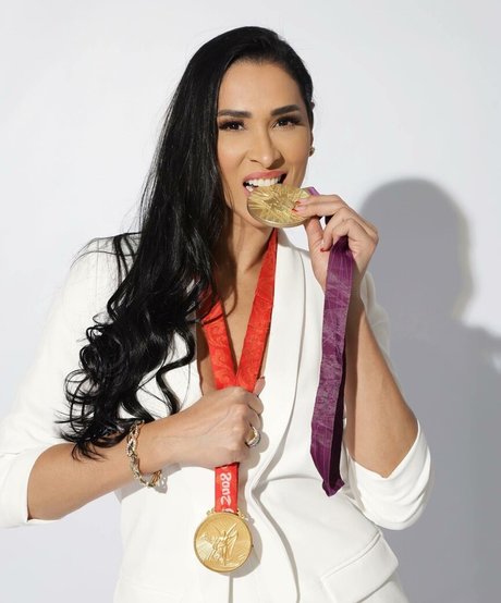 Jaqueline Carvalho hot model image