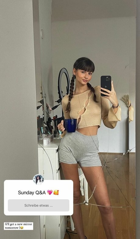 Stillatonik beautiful actress pictures