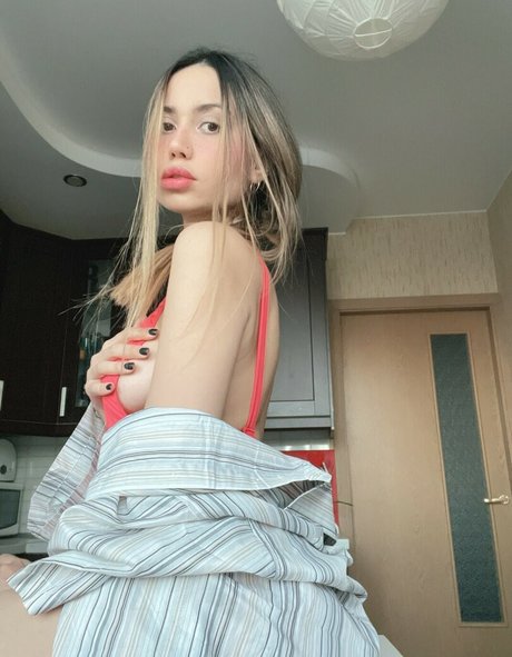 emelevskaya hd pornstar photos