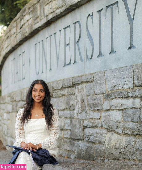 Iman Moosa model img