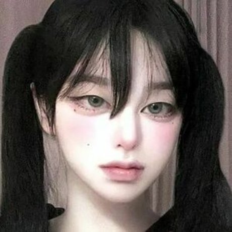 latulip 0 art model photo