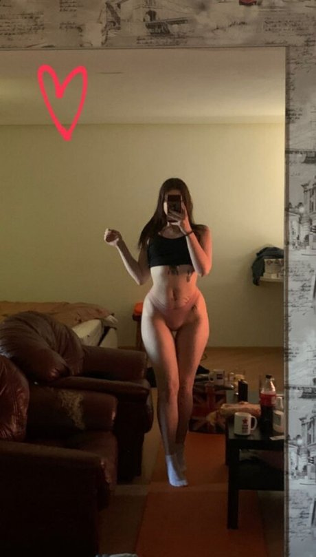 ell8ta erotic star pics