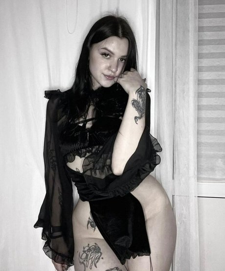 ell8ta top actress image