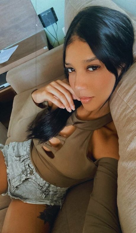 Carla Figueira star adult pictures