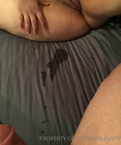 tasteofbunny model pretty photo