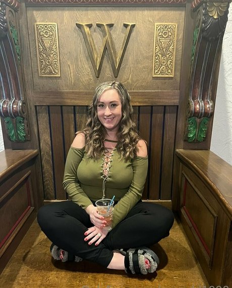 momdd1998 exclusive pornstar galleries