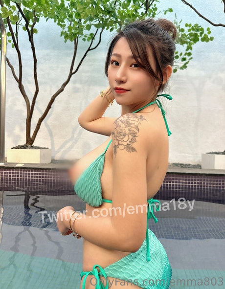 emma803 naked star images