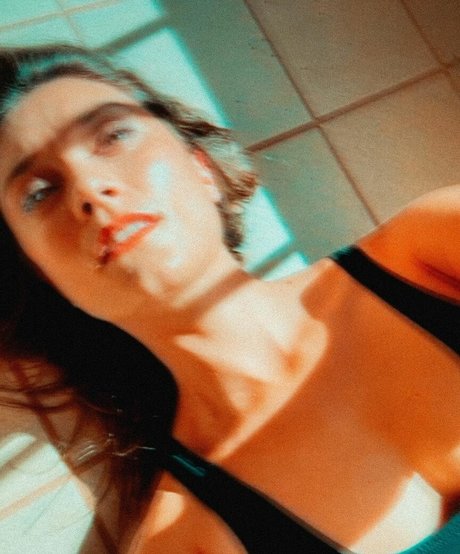 Spencer Grammer star pornographic photo